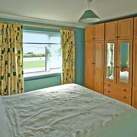 3 Bed In Courtmacsherry Oc-i053 Ballymacredmond