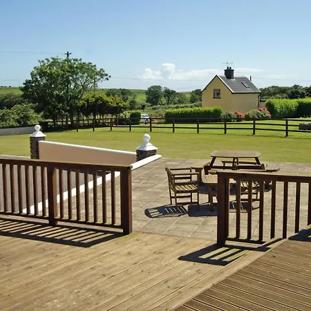 3 Bed In Courtmacsherry Oc-i053 Ballymacredmond