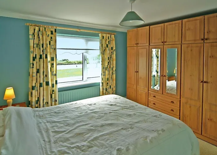 3 Bed In Courtmacsherry Oc-i053 Ballymacredmond